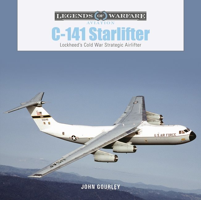 C-141 Starlifter : Lockheed