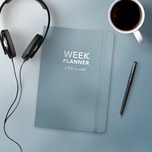 Week Planner undated blue